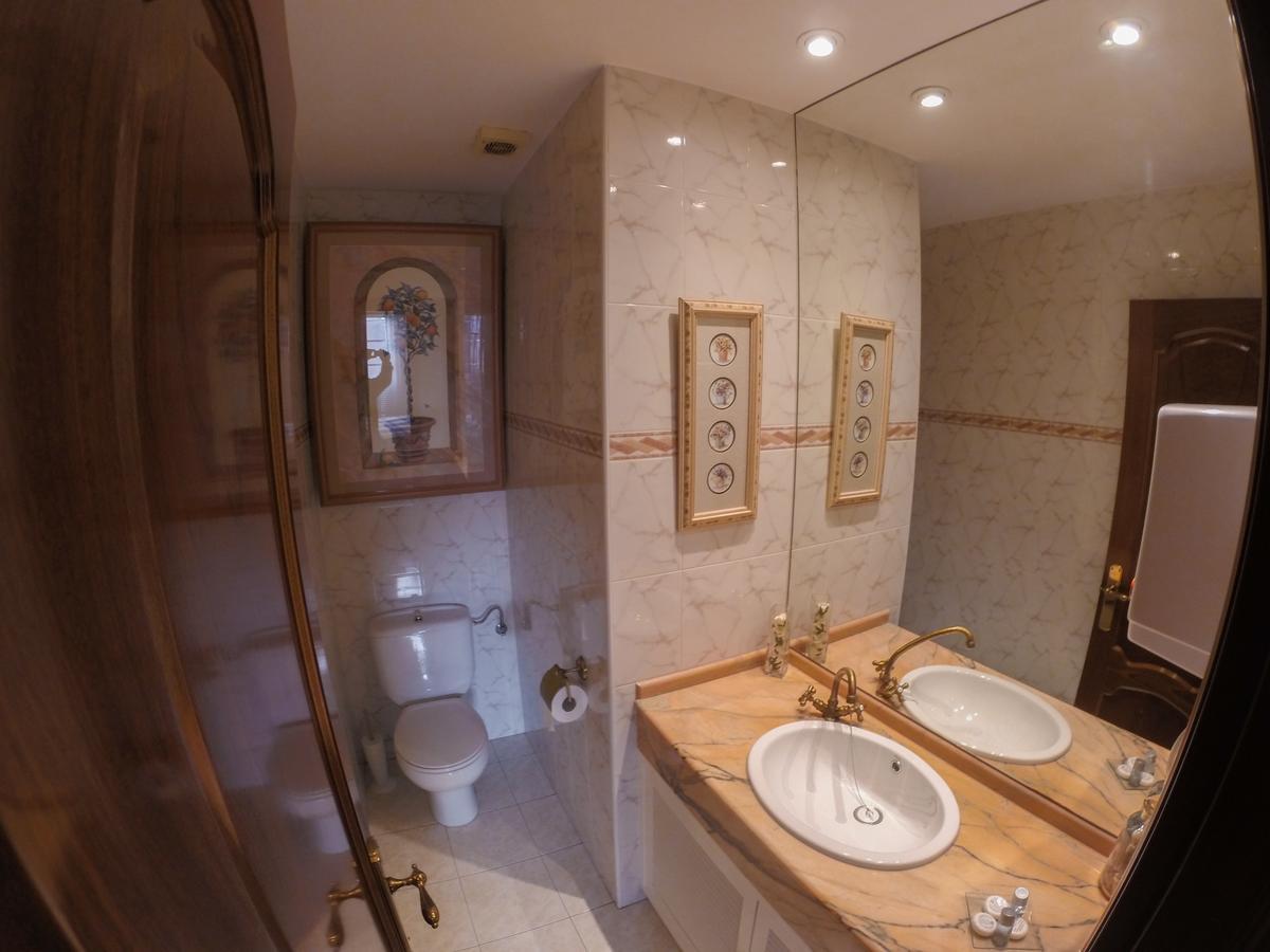 Apt Gibralhorce Suite By Malaga Picasso Rentals Selection المظهر الخارجي الصورة